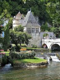 Brantome Dordogne La Dronne Le Jardin Des Moines Places Beautiful Places Dordogne France
