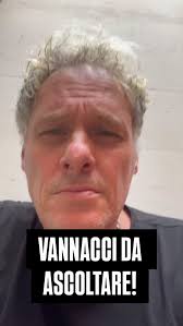 Parlar chiaro 🇮🇹 Forse non è un caso che oggi da La7 a le 8 testate.. 👲  (parlavano di screzi tra Vannacci e la lega" peraltro smentite👍