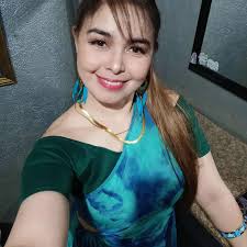 Good luck and bon voyage my Rain and Cloud!🌧️☁️. I love you both so  much❤️🥰. Study hard and see you! 🇨🇦✈️📚📖