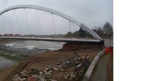 İtalya, alessandria'da 2017 yılında tamamlandı. Richard Meier S Cittadella Bridge Inaugurated In Alessandria Floornature