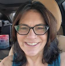 How to manage aerial roots in cercus plants?