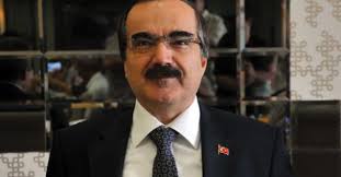Adana'da 10 kasım atatürk'ü anma törenlerinde protesto edilen vali hüseyin avni coş, allah belanı versin diyen o gavatı getirin diye tepki göstermişti. Yfc90cydn Xv M