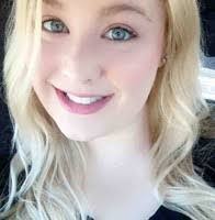 Samantha Layne's Instagram, Twitter & Facebook