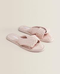 Las zapatillas de andar por casa para mujer y hombre mejor valoradas en amazon. Pensamientos Sobre Bien Conocido 50 Rebajado Zapatillas De Estar Por Casa Verano Think2act Org