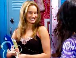 David deluise was absent in 15 episodes, with some of his absences because of written by cast member: Susan Wizards Of Waverly Place Disney Wiki Fandom