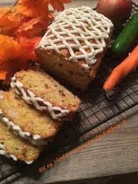 Il Y A De Quoi A Tomber Dans Les Pommes Avec Ce Savoureux Cake Automnal Glace Ou Non Vous Aimerez Les 2 Facons A Refaire Por Food Desserts Creative Food