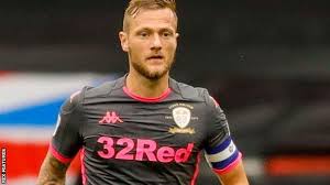 Us weekly, 10 июня 2021. Liam Cooper And Stuart Dallas Leeds United Pair Sign New Deals Bbc Sport
