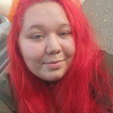 Danielle Maser's Instagram, Twitter & Facebook