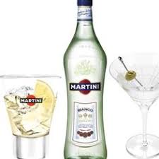 Martini Bianco Mmm Vermouth Cocktail Cocktail Drinks Martini