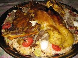 كاشيرو On Twitter يا أهل المدينة وين برايكم أفضل مطعم يزبط اللحوم مندي ومظبي وغيره والله كان الفتح ممتاز بس ما ادري ليه تدهور وياليت بالمرة تفيدونا بمطاعم تزبط المشويات وفيلية