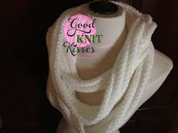 Stitch your love & love your stitches! Goodknit Kisses 2013