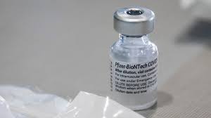Equalize vial pressure beforeremoving the needle from the vial by withdrawing 1.8ml air into the empty diluent syringe. Pfizer Coronavirus Vaccine Vials Have Extra Doses Reports Say Kare11 Com