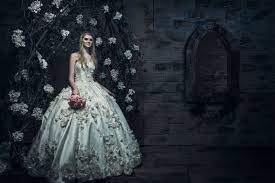 Ivory Bridal Romantic Timeless Elegant Wedding Gown Pengantin Baju Pengantin Swarovski