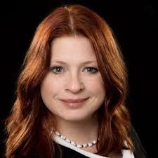 Kristine Holder's Instagram, Twitter & Facebook