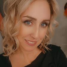 Cherie Theisen Rushton (@cherietheisenrush)