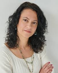 Laura Cheatham's Instagram, Twitter & Facebook