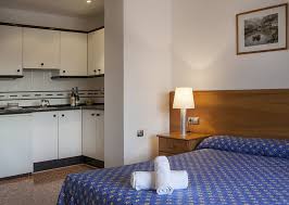 The es pujols apartments are tourist accommodation made up of 45 apartments in the heart of the town of es pujols, formentera. Rooms Maria Apartments Formentera Holidays