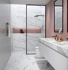 20 idee per rivestimenti bagno in marmo bianco. Bagno In Marmo Lusso Ed Eleganza