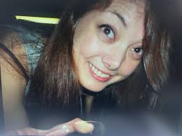 Lisa Finan's Instagram, Twitter & Facebook