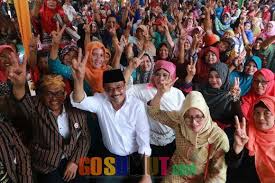 Cara kehidupan perlu disesuaikan dengan tempat dan keadaan. Di Mana Bumi Dipijak Di Situ Langit Dijunjung Kata Djarot Gonews Co