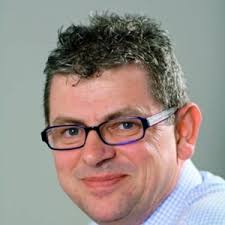 Daniel Henk: Finanzberater in Aachen