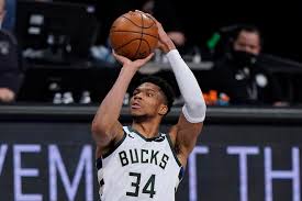 According to tim bontemps of espn h/t bleacher report, giannis antetokounmpo will not be. Giannis Defies Critics And Focuses On The Main Objective Marca