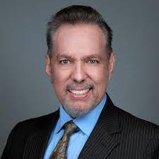 Kevin Wash's Instagram, Twitter & Facebook