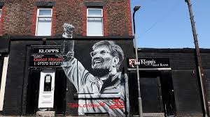 All liverpool fc artwork ships within 48 choose your favorite liverpool fc designs and purchase them as wall art, home decor, phone. Jurgen Klopp Will Vom Fc Liverpool Keine Statue Nach Meistertitel Eurosport