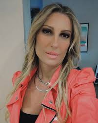 Very good fish in Psaroupula Taverna in Platamonas 🔝 . .  #ellenikairenepaximadas #ellenika #rockstar #metalsinger #rocksinger  #musician #music #greek #italian #rome #italy #thessaloniki #litochoro  #greece #beauty #model #fish #psarotaverna #dinner ...