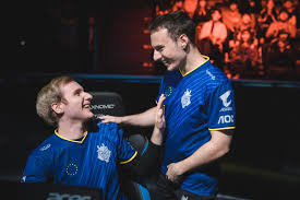 Pulse no social media presence. Broxah Tries And Fails To Make Hero Play Against Perkz Upon Stream Laneflare The Esports Platform