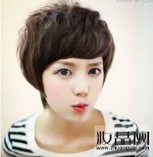2013年女生短发发型短发也能秀出完美造型 短发 妆品 hair styles ulzzang image