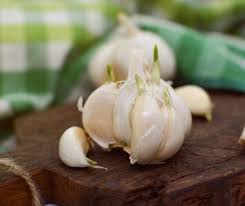 .trebuie sa fie accesibil si previzibil, cu alte cuvinte acesta trebuie sa fie enuntat cu suficienta precizie astfel incat sa poata permite cetateanului sa o nu reiese din textul proiectului nici felul in care asiguratorii privati vor concura pe piata din romania, criteriile pe care trebuie sa le indeplineasca. Ministerul Agriculturii LanseazÄƒ Programul Usuroiul Din 2019 Ce CondiÅ£ii Trebuie SÄƒ IndeplineascÄƒ Fermerii Care Vor Primi Ajutor De Minimis De 1 000 De Euro Pe Hectar Evenimentul Zilei