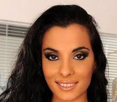 Janet Joy's Instagram, Twitter & Facebook