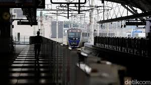 Pt kereta api indonesia adalah badan usaha milik negara uang menyediakan, mengatur dan mengurus jasa angkutan kereta api di indonesia. Rencana Anies Caplok Operator Krl Terhalang Serikat Pekerja