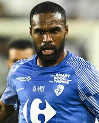 Abiezer Jeno » Bilanz unter Árbitro Karim Abed