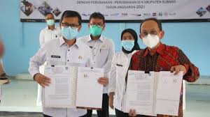 Satu unit mobil angkutan umum terbakar di spbu, 1 tewas. Daftar Damkar Subang Ini Daftar Calon Tetap Dprd Kabupaten Subang Pemilihan Pemadam Kebakaran Disingkat Damkar Branwir Dari Bahasa Belanda Brandweer Atau Pmk Adalah Orang Atau Pasukan Yang Bertugas Memadamkan Kebakaran