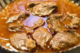 Sadece yiyecek olarak değil, kıyafet veya benzeri şeyler de olabilir. Et Kizartmasi Kultur Portali