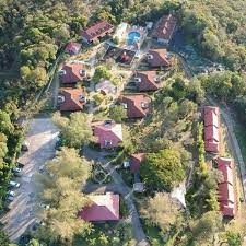 Ramai yang belum mengetahui bahawa gunung jerai adalah salah satu destinasi percutian tanah tinggi yang sangat menarik di kedah. Ragency Jerai Hill Resort Tempat Percutian Hebat Di Gunung Jerai Kedah Tempat Menarik