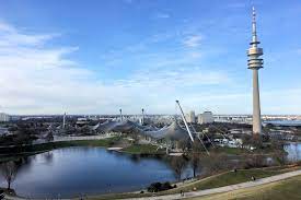 An treppen können trosse einen handlauf ersetzen. Der Olympiapark Ist Ein Absolutes Muss Fur Alle Munchen Besucher Die Aussicht Vom Olympiaberg Ist Wunderschon Munchen Sehenswurdigkeiten Olympia Ausflug