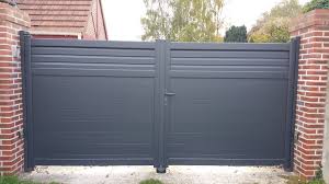 Portail Deux Vantaux Gris Anthracite A2p Tuquet Portail Aluminium Portail Aluminium Battant Portail