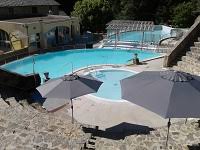 Le camping dispose de son propre étang de pêche pour la joie des campeurs ! Les Bains De St Thomas