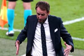 But it was a sight after the while most of the english players made their way into the dressing room, devastated, coach gareth southgate was seen hugging his wife alison in an. Qj516u3b6jzbim