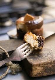 Benoit Castel Pastry Shop In Paris Paris Eats Pastry Shop Food Shop