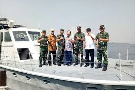 Semasa dalam pengajian, pelajar dikehendaki untuk membentangkan kertas kerja di dalam kolokium institut. Teknologi Anti Radar Perkuat Pertahanan Indonesia Antara News