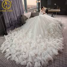 Wedding dresses for bride 2021 sleeveless lace petite/plus size bridal gowns for civil wedding for beach wedding. Shop High Quality Real Photos Nice Luxury Feather Wedding Dress 2017 Backless Bridal Gown Plus Size Sexy Women Lace Weeding Dress Online From Best Wedding Dresses On Jd Com Global Site Joybuy Com