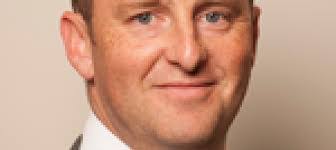 Sean Pitt's Instagram, Twitter & Facebook