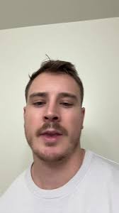 How do you even explain this? #booktok #books #kravedbykrampus #pbsquamer