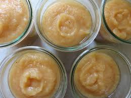 Maybe you would like to learn more about one of these? Traditionelles Apfelmus Mit Zitronenschale Landidylle