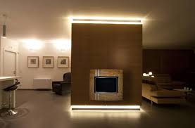 I rivestimenti diventano degli elementi di design e regalano una spiccata personalità al caminetto, facendolo diventare il re della casa. Modello Genova Rivestimenti Caminetti Moderni Fontanarosapietra It
