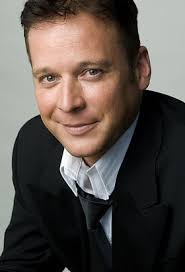 Chris Powley's Instagram, Twitter & Facebook